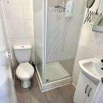 Self-Contained Studio NW10 – Ready to Move In