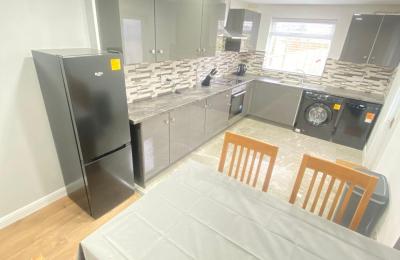 New refurbished shared house in Hornsey