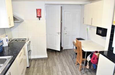Lovely rooms to let in a great-located house in Dalston N16