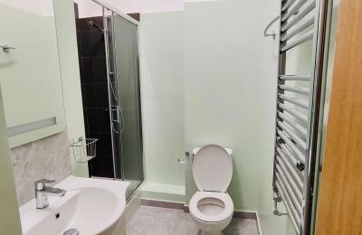 Double in Refurbished House In Brixton SW9