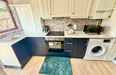 Spacious Rooms Available Now in UB5 – All bills included
