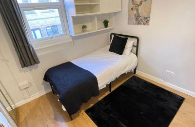 Beautiful Self-Contained Studio in Seven Sisters – Available NOW!