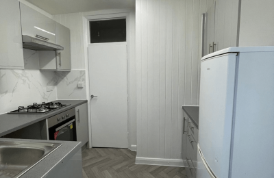 2 Mins Walking Neasden Underground All Inclusive