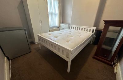 Double Room in Leyton E17 8HR