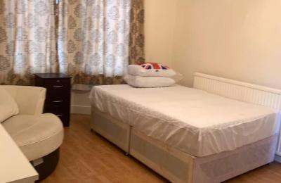 Double Room in Canning Town E13 8RY